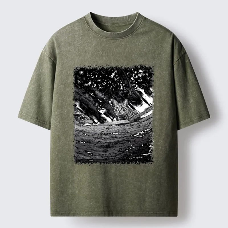 Tokyo-Tiger Vintage Style Tabby Cat Portrait Washed T-Shirt