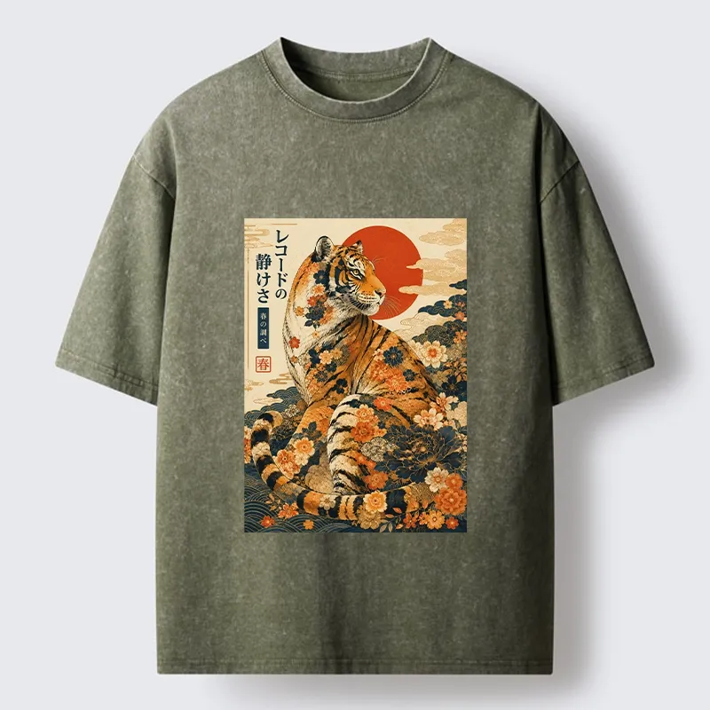 Tokyo-Tiger Vintage Floral Tiger Japanese Spring Art Washed T-Shirt