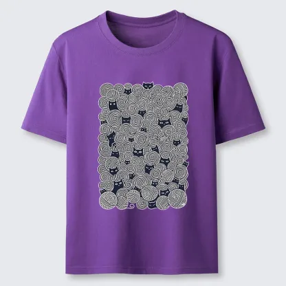 Tokyo-Tiger Tiny Black Cats Hide In Yarn Balls Classic T-Shirt