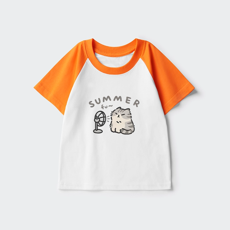 Tokyo-Tiger Summer Cat Chills With A Fan Kids Raglan T-shirt