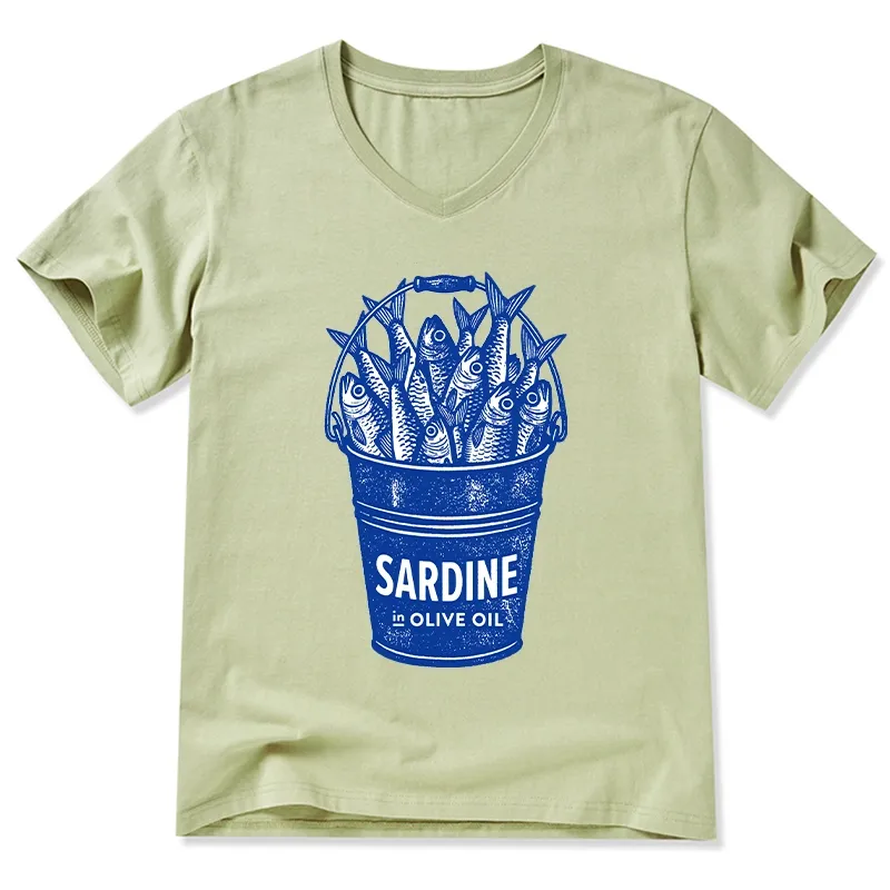 Tokyo-Tiger Vintage Bucket Full Of Fresh Sardines V-Neck Classic T-Shirt