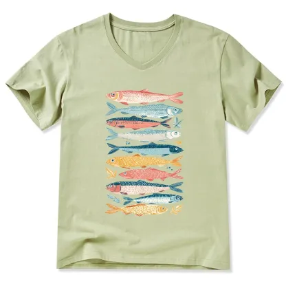 Tokyo-Tiger Beautiful Colorful Fish In The Sea V-Neck Classic T-Shirt
