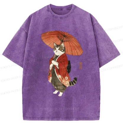 Tokyo-Tiger Elegant Cat Holding Umbrella Washed T-Shirt