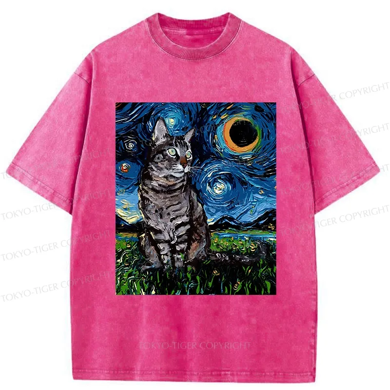 Tokyo-Tiger Cat On The Grass Washed T-Shirt