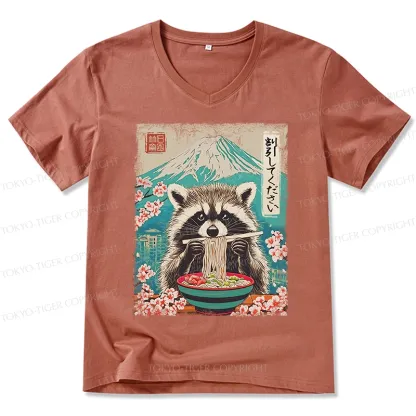Tokyo-Tiger Please Give Raccoon A Discount V-Neck Classic T-Shirt