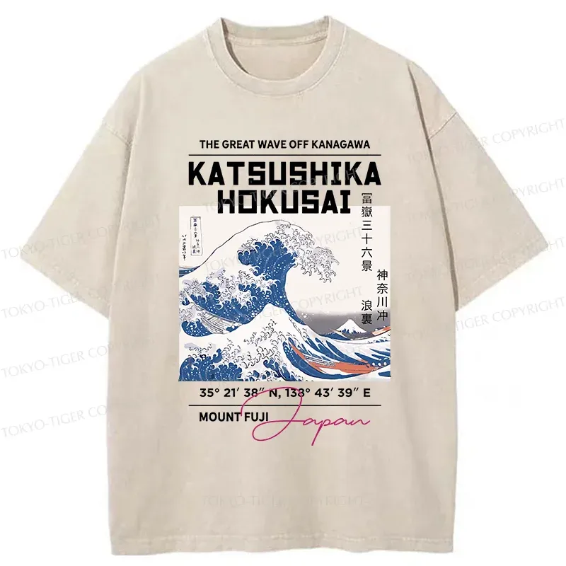 Tokyo-Tiger Ukiyo-e Waves Poster Washed T-Shirt