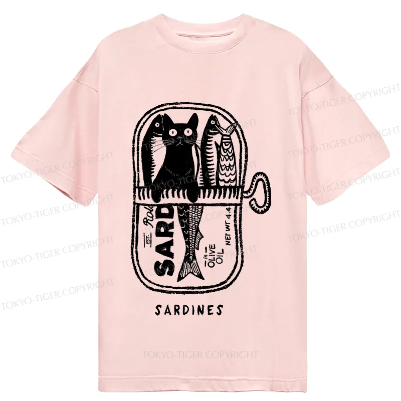 Tokyo-Tiger Cat Hiding In A Sardine Can Classic T-Shirt
