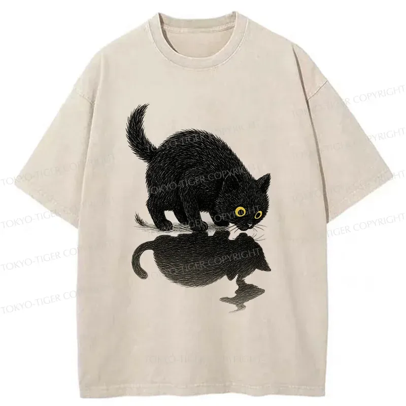 Tokyo-Tiger Cat Drinking Water Washed T-Shirt