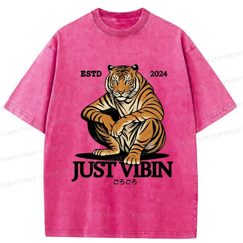 Tokyo-Tiger Sitting Tiger Washed T-Shirt
