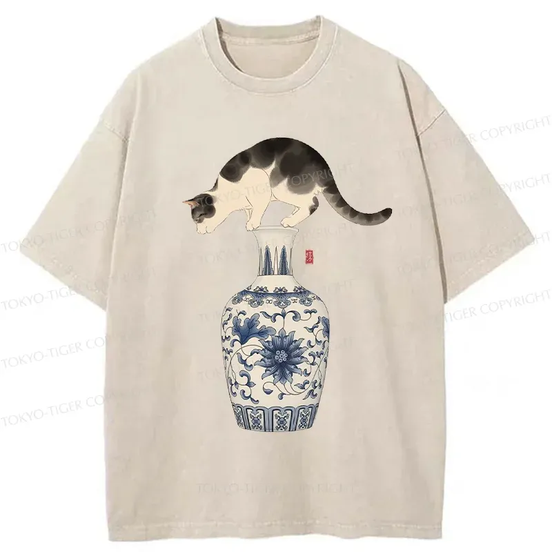 Tokyo-Tiger Japan Naughty Cat Washed T-Shirt