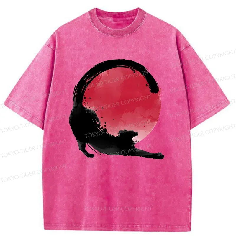 Tokyo-Tiger Black Cat Stretching Washed T-Shirt