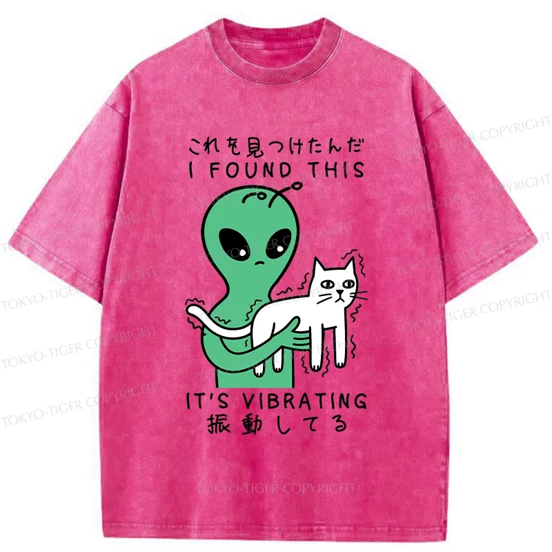 Tokyo-Tiger Alien Holding A Vibrating Cat Funny Washed T-Shirt