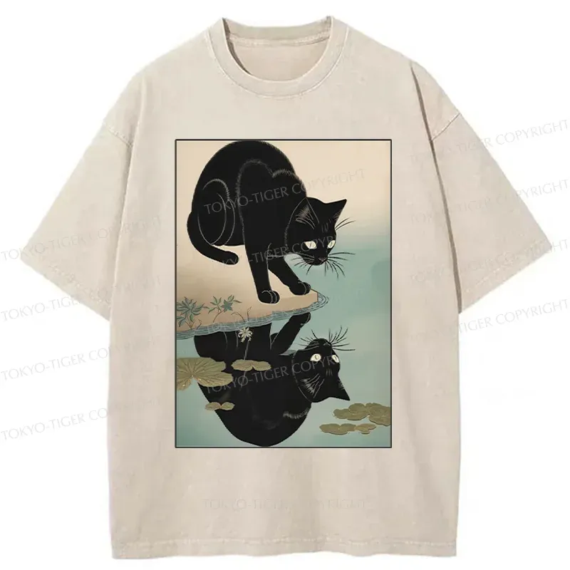 Tokyo-Tiger Cat Drinking River Water Washed T-Shirt