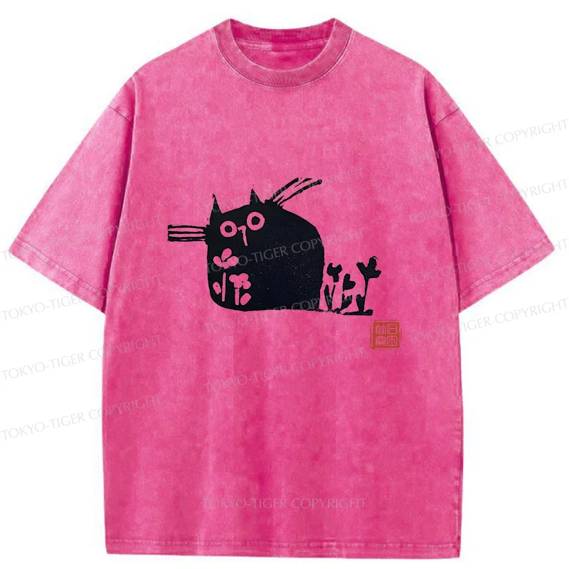 Tokyo-Tiger Cat On The Grass Washed T-Shirt