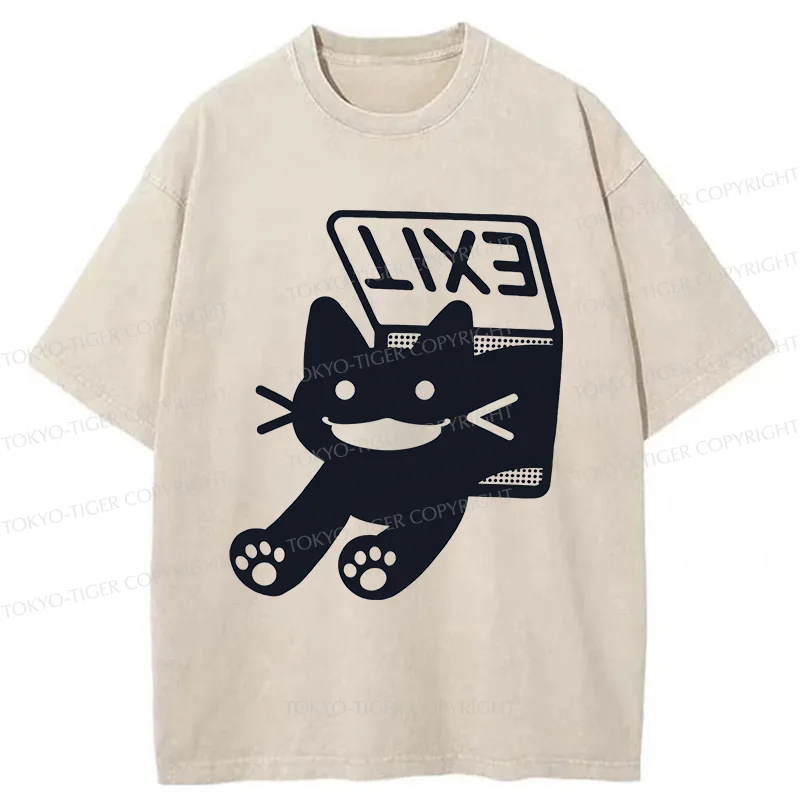 Tokyo-Tiger Cat Is Escaping Washed T-Shirt