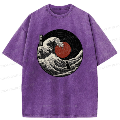 Tokyo-Tiger The Solitary Wanderer Cat Washed T-Shirt
