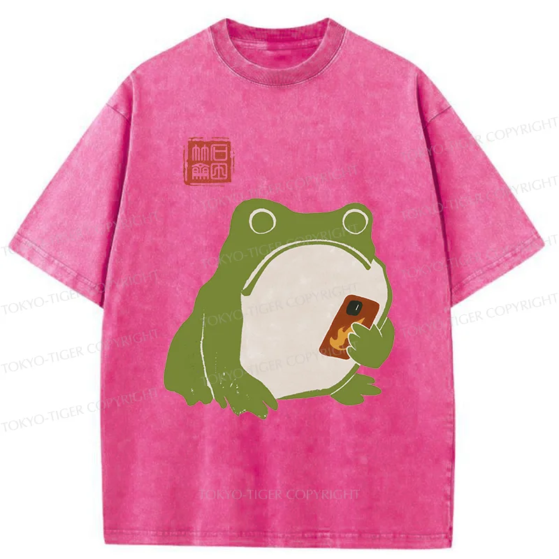 Tokyo-Tiger Frog Playing With Mobile Phone Washed T-Shirt