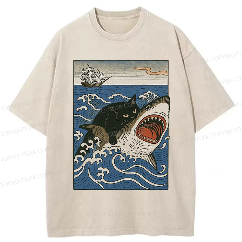Tokyo-Tiger Cat Hunting Shark Washed T-Shirt