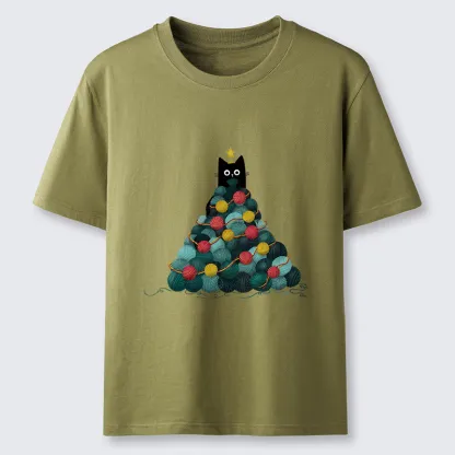 Tokyo-Tiger Yarn Christmas Tree Cat Classic T-Shirt
