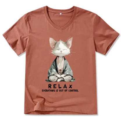 Tokyo-Tiger Zen Cat Relaxation，Everything's Out Of Control V-Neck Classic T-Shirt