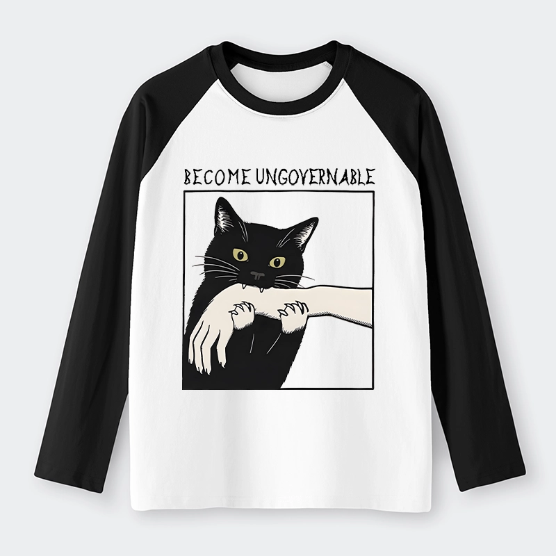 Tokyo-Tiger Black Cat Biting Raglan Long Sleeve T-shirt