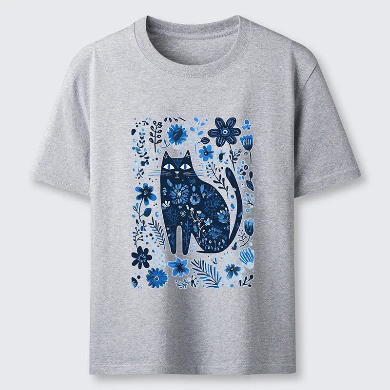 Tokyo-Tiger A Cat Among Flowers Classic T-Shirt