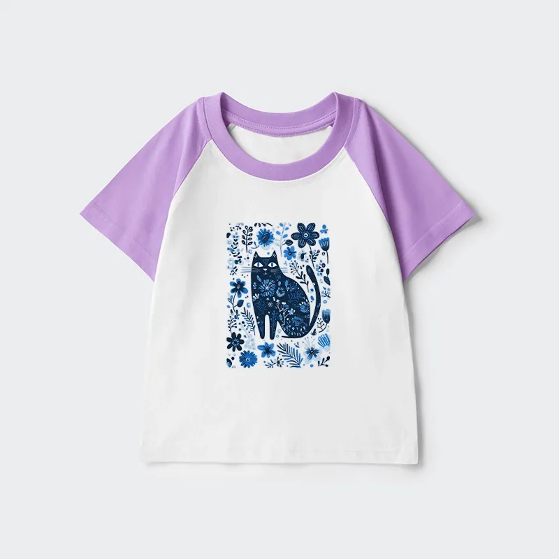 Tokyo-Tiger A Cat Among Flowers Kids Raglan T-shirt