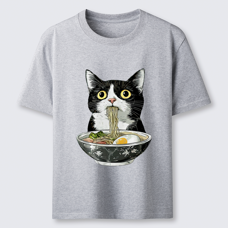 Tokyo-Tiger Cute Cat Eating Japan Ramen Classic T-Shirt