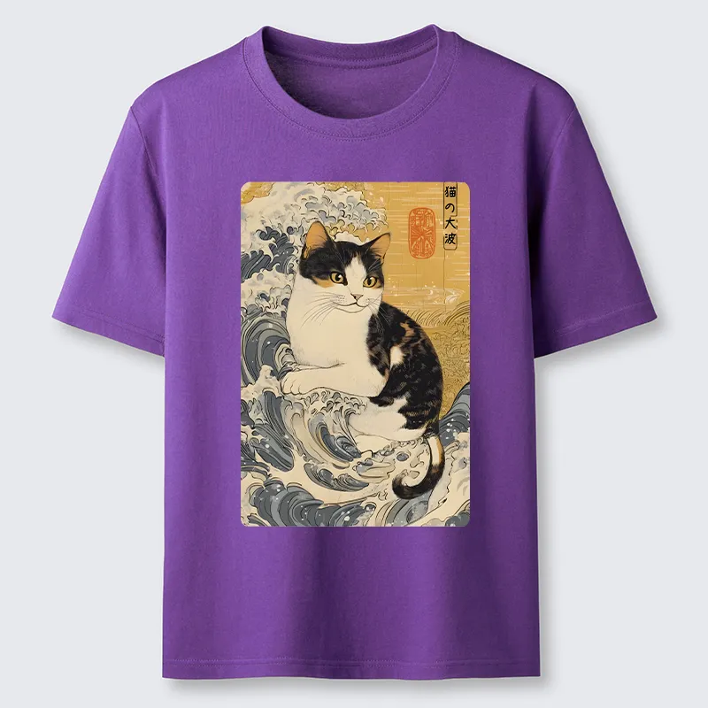Tokyo-Tiger Surfing Cat Classic T-Shirt