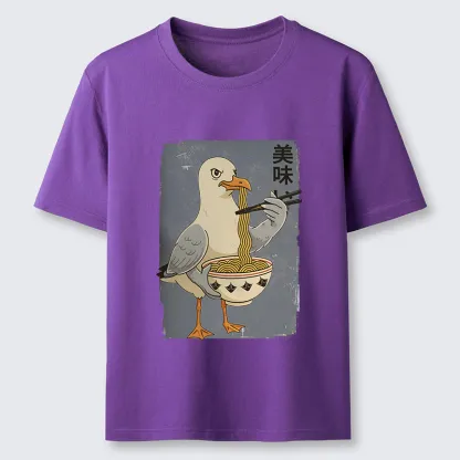 Tokyo-Tiger Pigeons Eating Ramen Classic T-Shirt