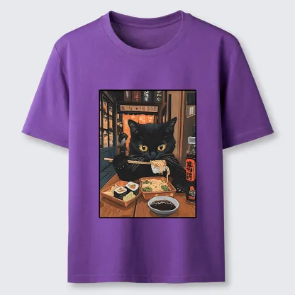 Tokyo-Tiger Black Cat Eating At Sushi Restaurant Classic T-Shirt