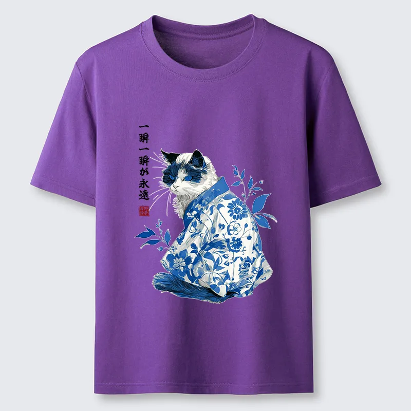 Tokyo-Tiger Cat：One Moment, One Eternity Classic T-Shirt
