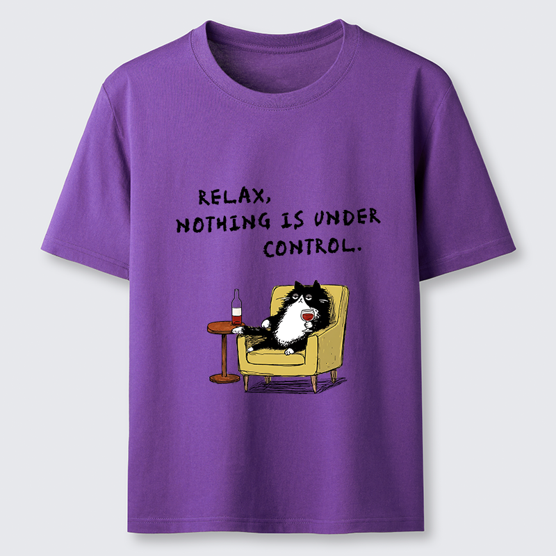 Tokyo-Tiger Unavailable Cat: Nothing Is Under Control Classic T-Shirt