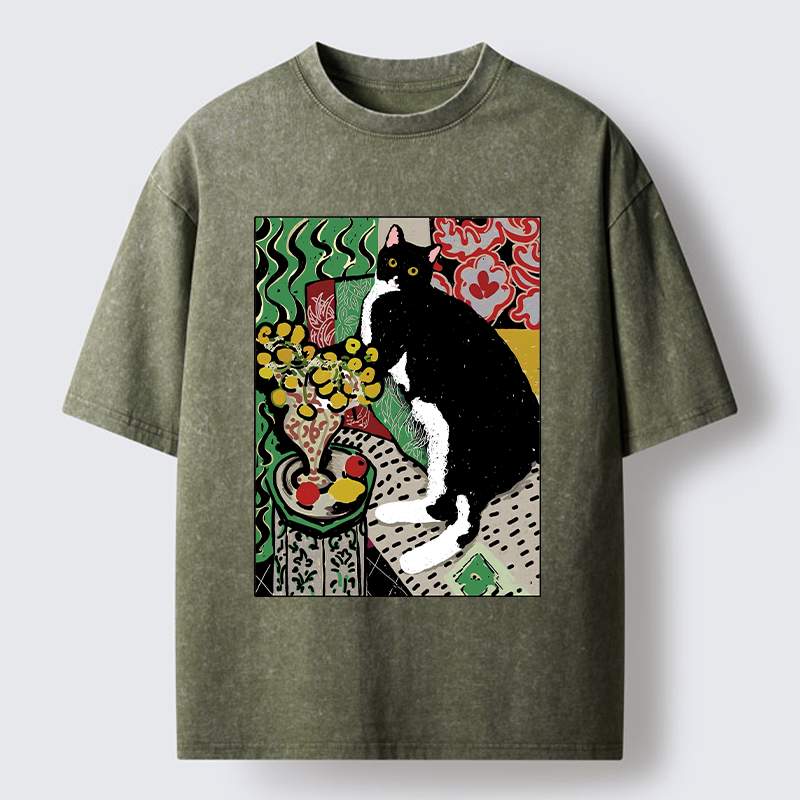 Tokyo-Tiger Elegant Tuxedo Cat Washed T-Shirt