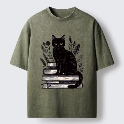 Tokyo-Tiger Books And Cats Washed T-Shirt