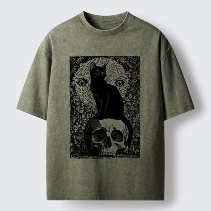 Tokyo-Tiger Black Cat Sitting On the Skull Washed T-Shirt