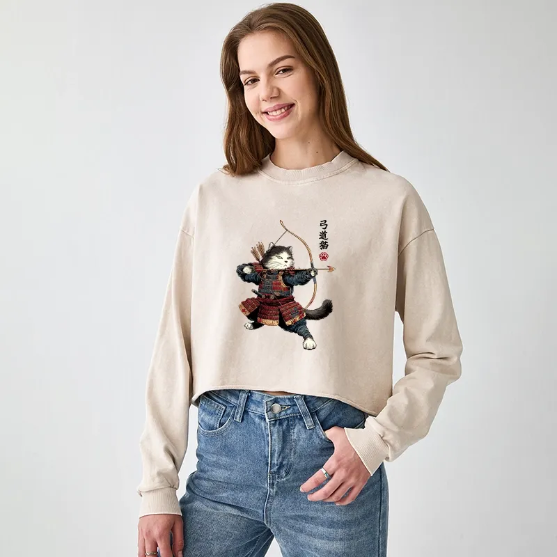 Tokyo-Tiger Kyudo Samurai Cat Washed Crop Sweatshirt