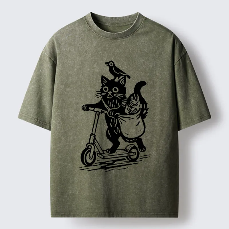 Tokyo-Tiger Cat Skateboarding Washed T-Shirt