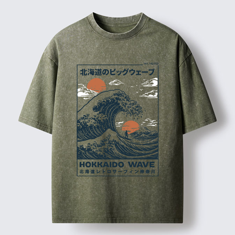 Tokyo-Tiger Surfing In Hokkaido Washed T-Shirt