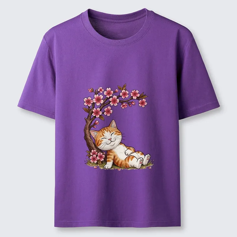 Tokyo-Tiger Cat Sleeps Under Sakura Classic T-Shirt