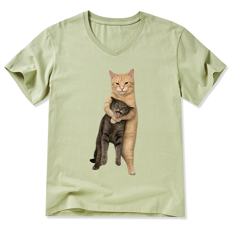 Tokyo-Tiger Orange Cat’s Tight Embrace Classic T-Shirt