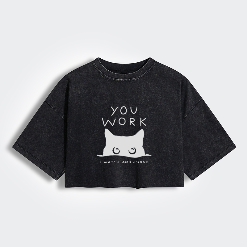 Tokyo-Tiger A Cat That Spies Women's Washed Crop T-Shirt
