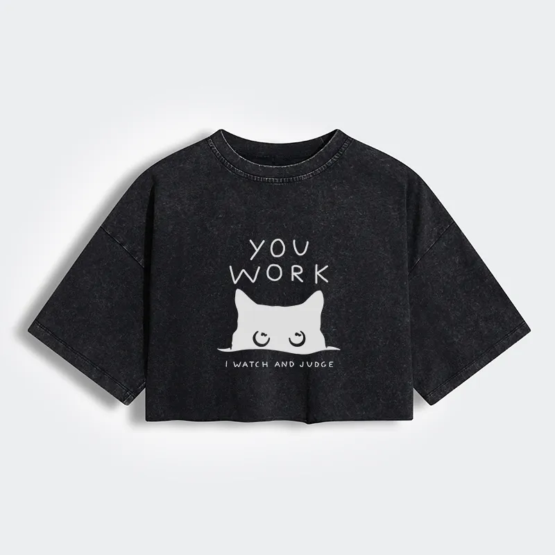 Tokyo-Tiger A Cat That Spies Women's Washed Crop T-Shirt
