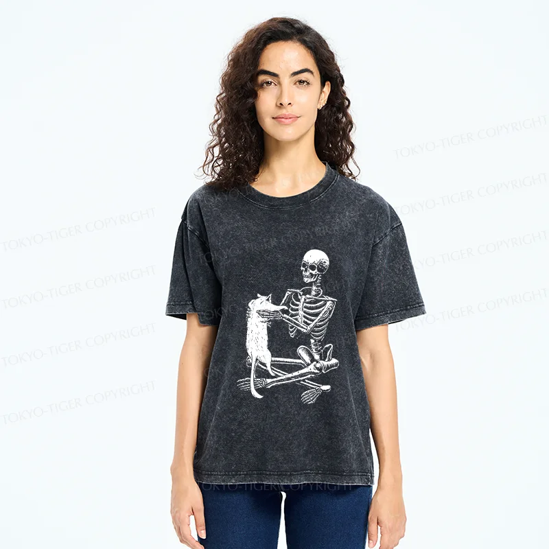 Tokyo-Tiger Skeleton And His Cat Washed T-Shirt