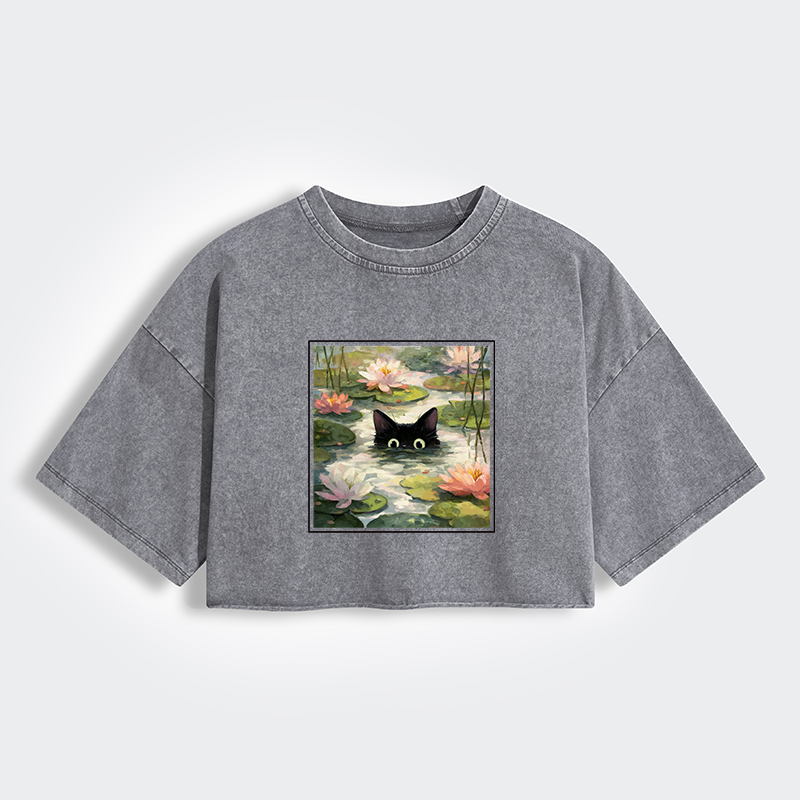Tokyo-Tiger Black Cat and Lotus Flower Women's Washed Crop T-Shirt