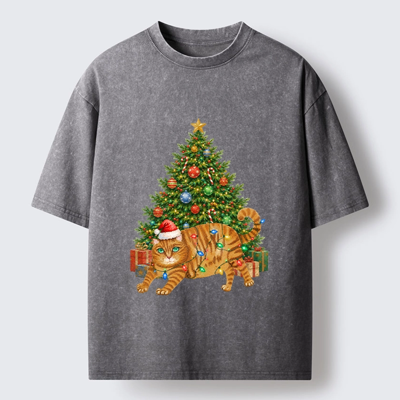 Tokyo‑Tiger Christmas Cat Chaos Washed T‑Shirt