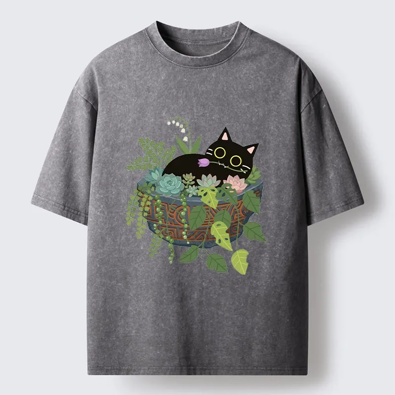 Tokyo-Tiger Cat Relaxing Inside Flower Pot Washed T-Shirt