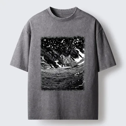 Tokyo-Tiger Vintage Style Tabby Cat Portrait Washed T-Shirt