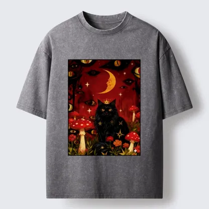 Tokyo-Tiger Mystic Cat Amid Red Spotted Mushrooms Washed T-Shirt