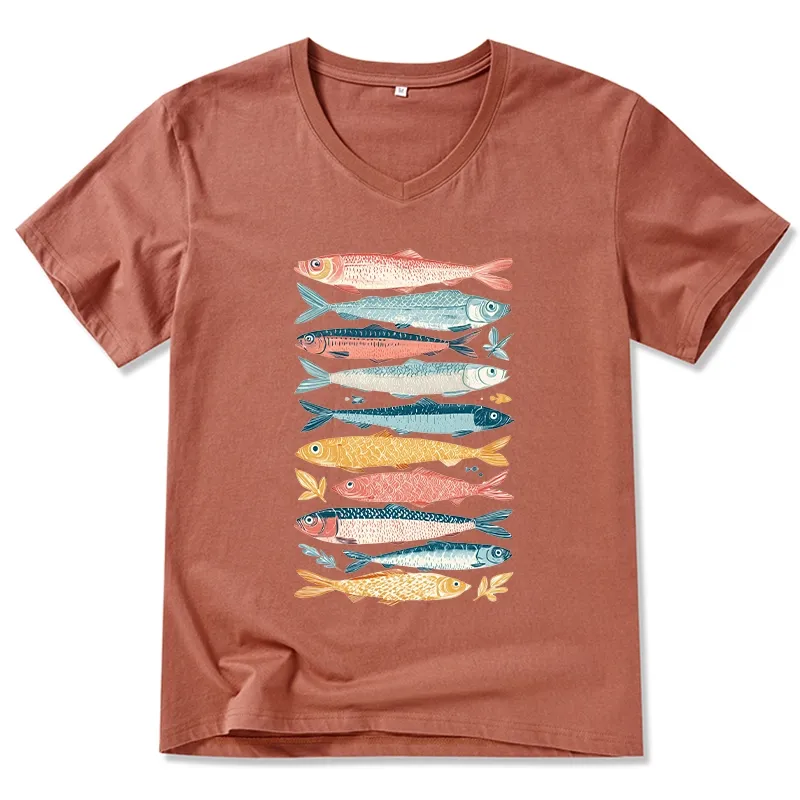 Tokyo-Tiger Beautiful Colorful Fish In The Sea V-Neck Classic T-Shirt